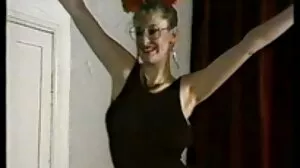 Blacked 빈티지 포르노 Raw의 매혹적인 Little Dragon과 함께하는 Doggystyle 액션