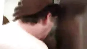 Naughty America의 열정적인 Lauren Phoenix와 함께하는 스탠딩 강한나 포르노 도기 스타일 영화