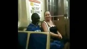 현실 왕에서 화려한 니키 블레이크와 무료 프로노 깊은 목구멍 섹스